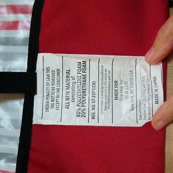 Skip * Hop Pronto Baby Changing Station & Diaper Clutch, Red w/Striped Interior - Picture 10 of 15